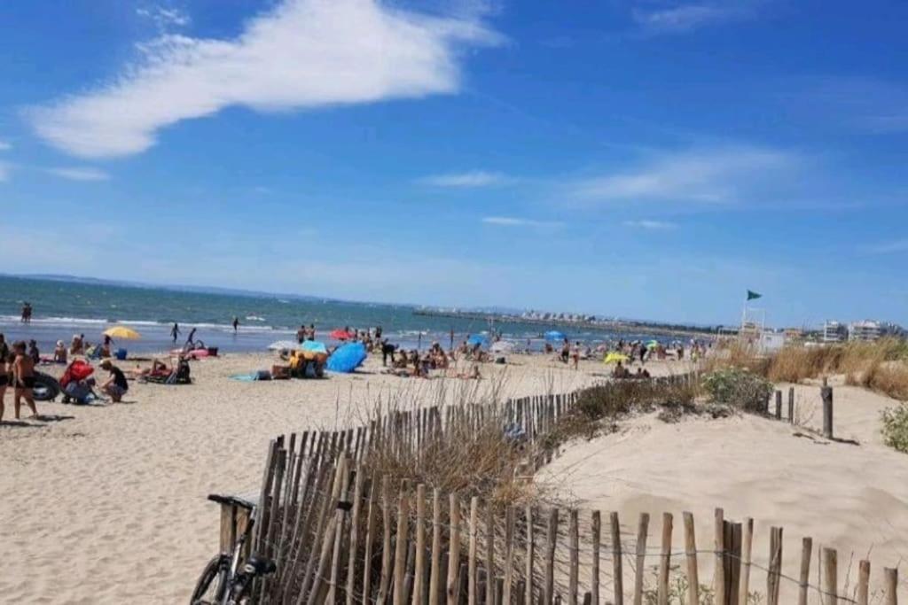 100 M De La Plage - Les Cigales De Mer - Studio Cabine - Parking Le Grau-du-Roi Eksteriør bilde
