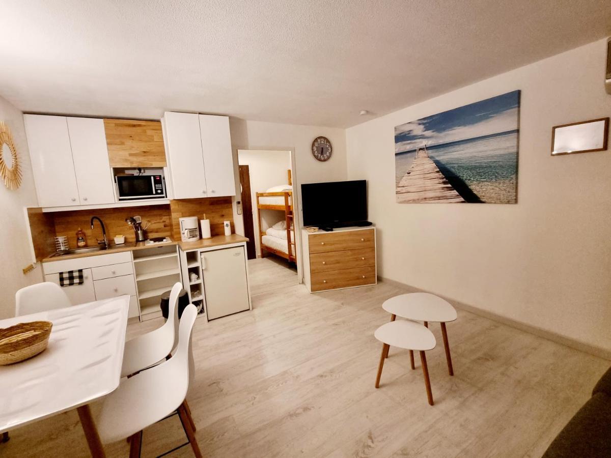 100 M De La Plage - Les Cigales De Mer - Studio Cabine - Parking Le Grau-du-Roi Eksteriør bilde