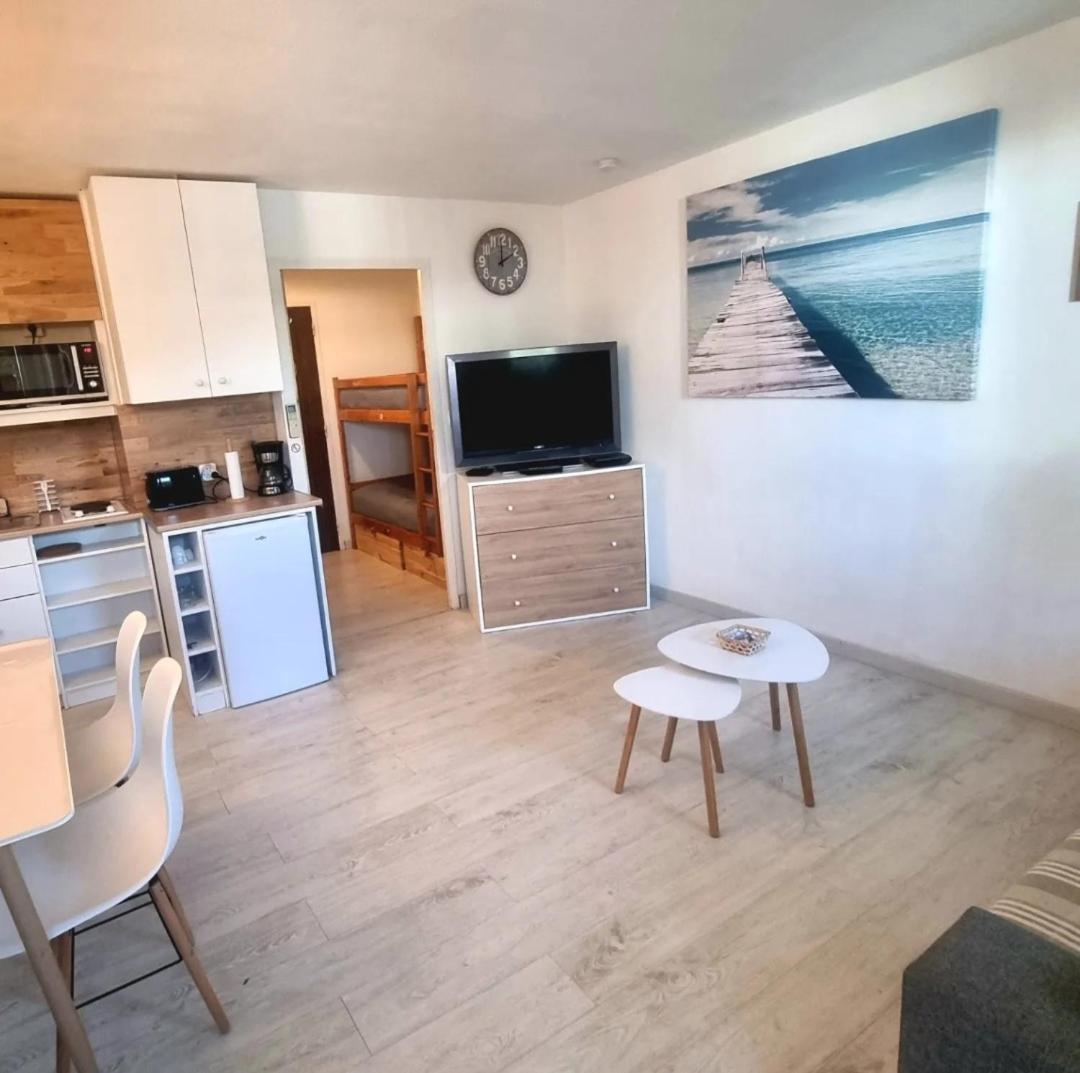 100 M De La Plage - Les Cigales De Mer - Studio Cabine - Parking Le Grau-du-Roi Eksteriør bilde