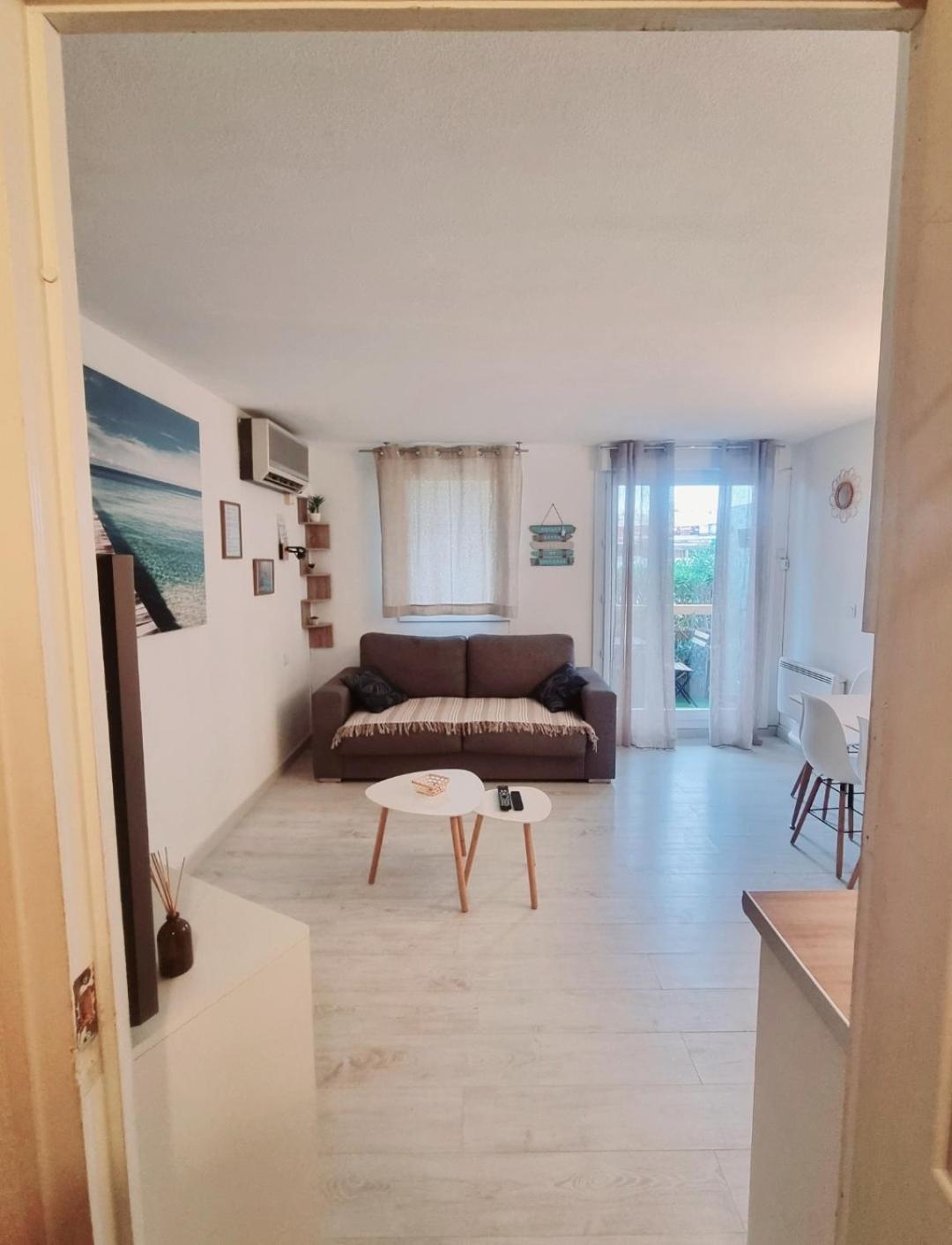 100 M De La Plage - Les Cigales De Mer - Studio Cabine - Parking Le Grau-du-Roi Eksteriør bilde